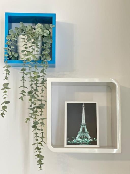 C'Est La Vie A Paris Apartment Vienna Luaran gambar